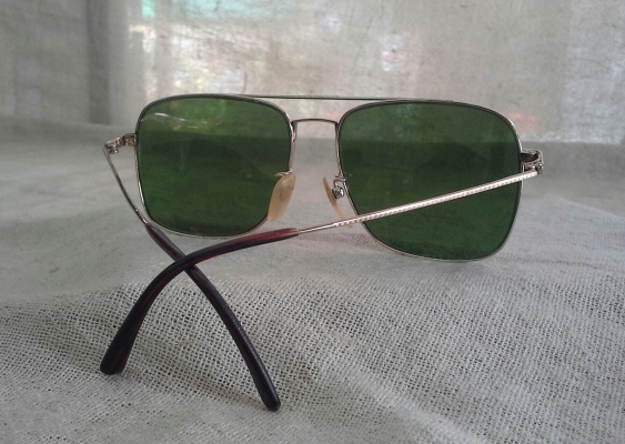 แว่นตาวินเทจผู้ดีอังกฤษ งานทองเดินลาย โมเดล 'คาราวาน-คานยาว' Vintage CAMBRIDGE handmade in Enqland แว่นตาวินเทจผู้ดีอังกฤษ งานทองเดินลาย โมเดล 'คาราวาน-คานยาว' Vintage CAMBRIDGE handmade in Enqland