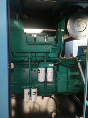 ขายเครื่องปั่นไฟ เครื่องกำเนิดไฟฟ้าดีเซล ขนาด 690kVA