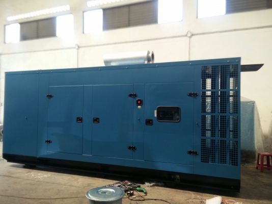 ขายเครื่องปั่นไฟ เครื่องกำเนิดไฟฟ้าดีเซล ขนาด 690kVA