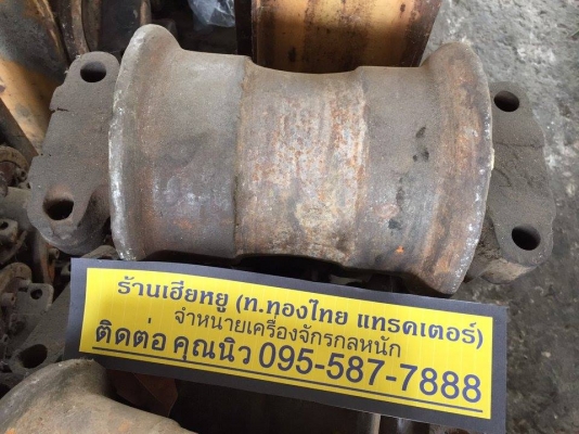 โรลเลอร์ KOBELCO SK120-2-3-5 ของเก่า ราคา 2,000 บาท (ราคาคุยได้)