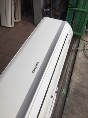 **** ขายแอร์ Samsung 18000 BTU สภาพสวย ****