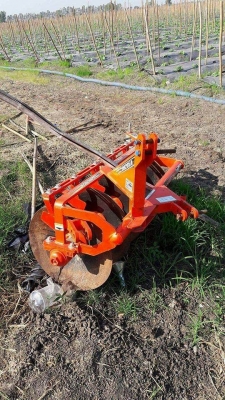 ผานห้า ตราช้าง  สภาพสดมากครับ ใช้งานน้อย