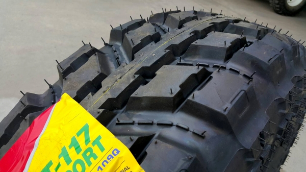 MT117 31 10.5R15 MT117 31 10.5R15