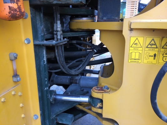 รถตัก Kawasaki รุ่น 85ZV ปี 2008 ใช้งานแค่ 5 พันกว่าชั่วโมง รถสวยมาก ๆ ราคาไม่แพง