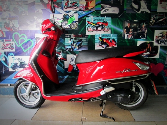 ( ผ่อนได้ดาวน์ 2900 บาท) Grand filano.สีแดง สวยโดดเด่น มาพร้อมของแต่งรอบคันจากศูนย์  40900