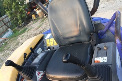 KOMATSU PC30MR ญี่ปุ่นแท้ โทร.090-986-2521 อ๊อบ