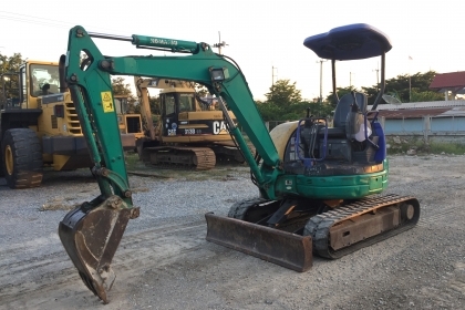 KOMATSU PC30MR ญี่ปุ่นแท้ โทร.090-986-2521 อ๊อบ