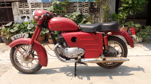 ขายรถโบราณสองจังหวะ xing fu 250a ขอบคุณพี่จากสุราษฎร์ครับ