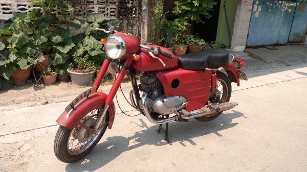 ขายรถโบราณสองจังหวะ xing fu 250a ขอบคุณพี่จากสุราษฎร์ครับ