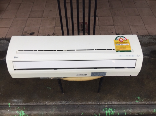 **** ขายคอยเย็น LG 9000 BTU สภาพดี ****