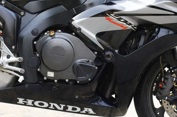 ขาย  CBR1000 ปี 06-07 หน้าโหนก