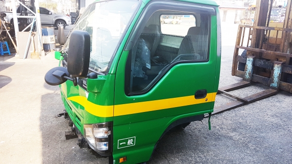 หัวเก๋ง ISUZU NPR