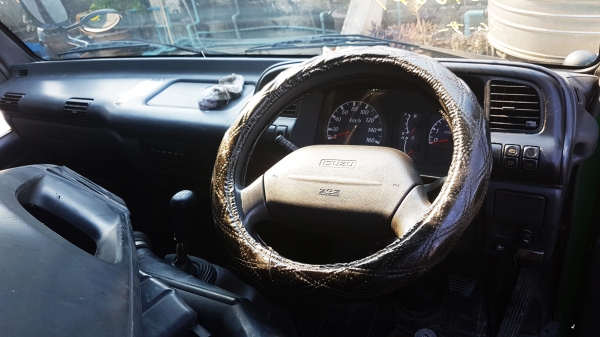 หัวเก๋ง ISUZU NPR