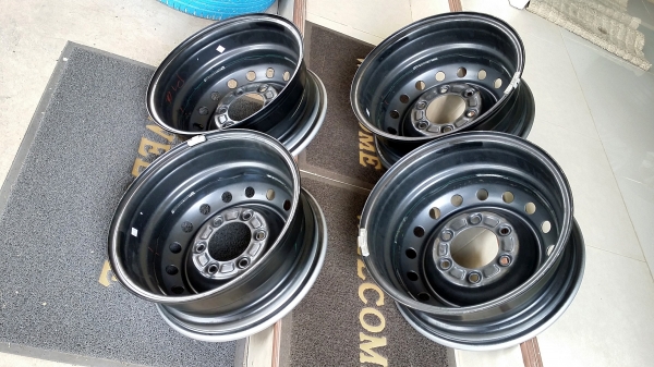 ล้อกระทะกระบะ ขอบ15 6รู139.7 สภาพสวยๆ 4วง 3,000บ.