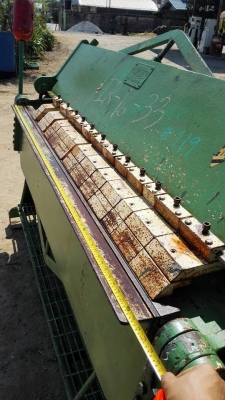 ** SOLD ** เครื่องพับมือโยกรุ่นหนัก CHICAGO 6 ฟุต 180 cm ฟันถอดได้งานนอกสภาพสวยพร้อมใช้งาน