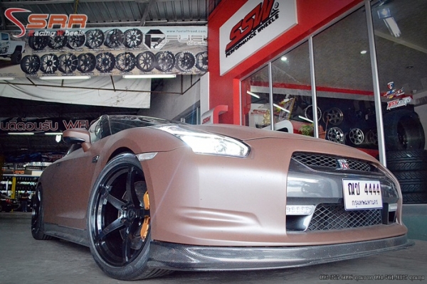 Continental ContiSportContact 5P MO 285/35R20 เส้นละ 12,800 บาท