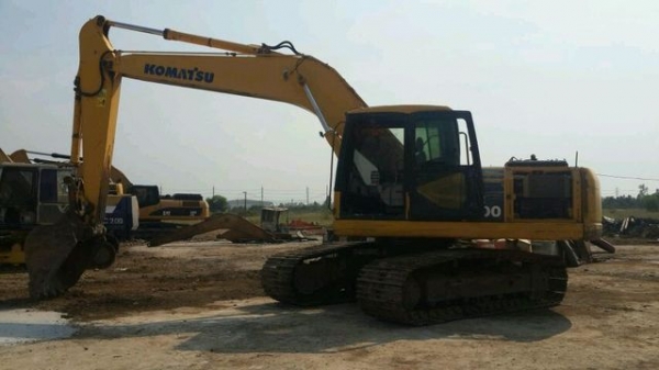 ขาย!! &gt;&gt;&gt; Komatsu Pc200 รุ่น 7 &lt;&lt;&lt; เบอร์ติดต่อ 098-7155789