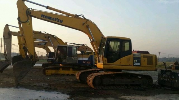 ขาย!! &gt;&gt;&gt; Komatsu Pc200 รุ่น 7 &lt;&lt;&lt; เบอร์ติดต่อ 098-7155789