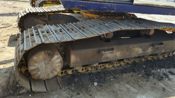 ขาย!! &gt;&gt;&gt; Komatsu Pc200 รุ่น 5 คอนโทรนสั้น &lt;&lt;&lt; เบอร์ติดต่อ 098-7155789