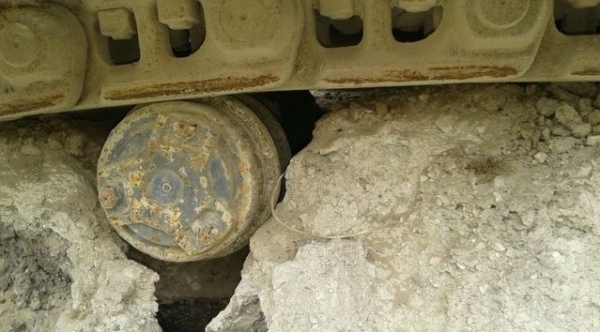 ขาย!! &gt;&gt;&gt; Komatsu PC200 รุ่น 6 &lt;&lt;&lt; เบอร์ติดต่อ 098-7155789