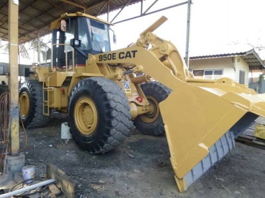 รถตัดล้อยาง CAT950E รถสวยพร้อมใช้ เอสารเล่มทะเบียน
