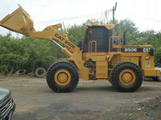 รถตัดล้อยาง CAT950E รถสวยพร้อมใช้ เอสารเล่มทะเบียน