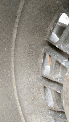 ขายล้อ เอนไก  บาจา  เก่าญี่ปุ่น ไม่เคยใช้งานในไทย ขอบ15 กว้าง.7นิ้ว 5/139  ใส่เบี้ยน วีทาร่า ได้  สภาพเดิมๆ ไม่มีเบียด