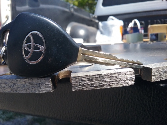 จำหน่ายใบตัดจ๊อยถนน ขนาด14" ความหนา 10 มิล ราคา 3,600 ฿ สินค้ามีจำนวนจำกัด สอบถามได้ที่091-7069991 จำหน่ายใบตัดจ๊อยถนน ขนาด14" ความหนา 10 มิล ราคา 3,600 ฿ สินค้ามีจำนวนจำกัด สอบถามได้ที่091-7069991