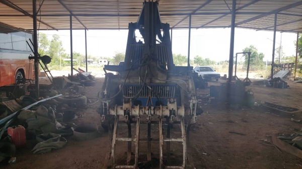 ขาย รถคีบ 3 ล้อ เครื่อง ISUZU 85 แรงม้า ปั้มดี ยางเต็ม รถใช้งานได้ดีครับ