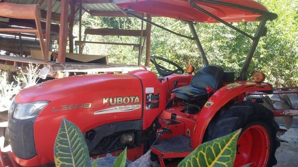 ขายรถไถคูโบต้า L3608 ใบมีดหน้า ผานหลัง ทำงาน1,1xx ชม.เอกสารทะเบียนครบ ขายรถไถคูโบต้า L3608 ใบมีดหน้า ผานหลัง ทำงาน1,1xx ชม.เอกสารทะเบียนครบ