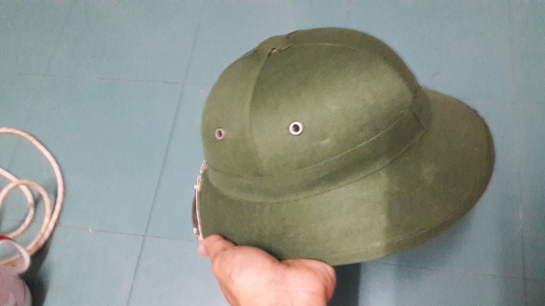 ขายหมวกเวียดกงใหม่เก่าเก็บหลายสิบปีใบใหญ่สวยงาม