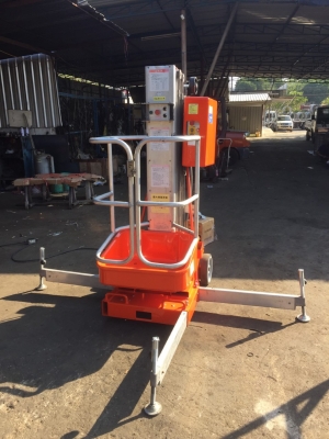 ขายด่วนรถกระเช้า SKYJACK (USA) ทำงานในที่สูง 11 เมตร ใช้ไฟฟ้าบ้าน