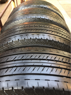 ยาง Bridgestone 215 70 15 กลางปี15 ดอกเต็ม ไม่มีปะ ใช้ยาว ราคาไม่แพง ยาง Bridgestone 215 70 15 กลางปี15 ดอกเต็ม ไม่มีปะ ใช้ยาว ราคาไม่แพง