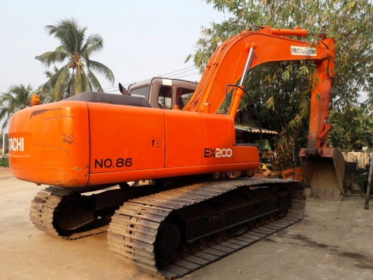 ขายHITACHI  EX200-5E  มาใหม่  เก่าญี่ปุ่นแท้  สภาพสวยมากๆๆ  แทรค  80   เอกสารอินวอยครบ  ลองระบบกันได้ทุกวัน  โทร  089-3818694  ดวงนภา