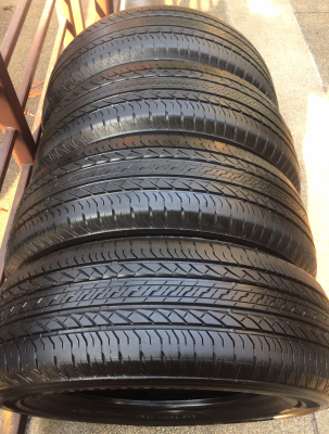 ยาง Bridgestone 225 65 17 ปี14 ดอกเยอะ พร้อมใช้งาน ราคาไม่แพง