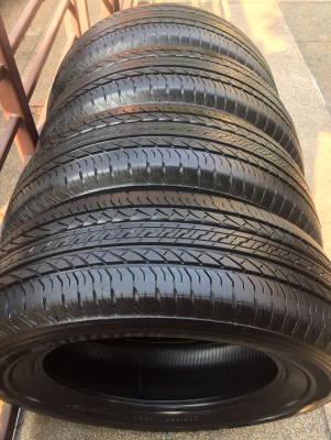 ยาง Bridgestone 225 65 17 ปี14 ดอกเยอะ พร้อมใช้งาน ราคาไม่แพง