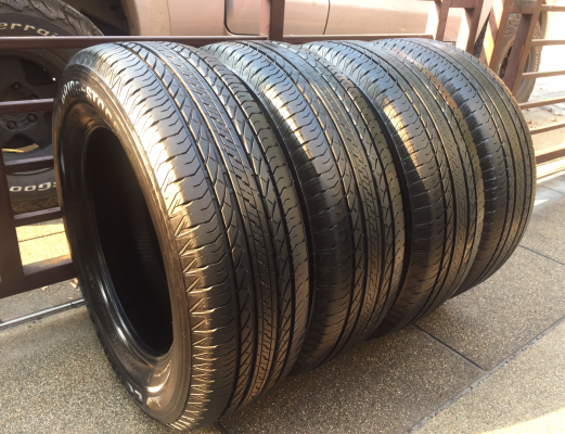 ยาง Bridgestone 225 65 17 ปี14 ดอกเยอะ พร้อมใช้งาน ราคาไม่แพง