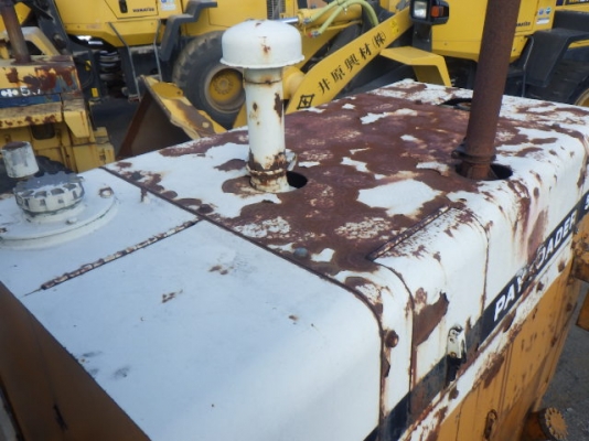 ขายรถตัก ยี่ห้อ KOMATSU รุ่น515 ขายรถตัก ยี่ห้อ KOMATSU รุ่น515