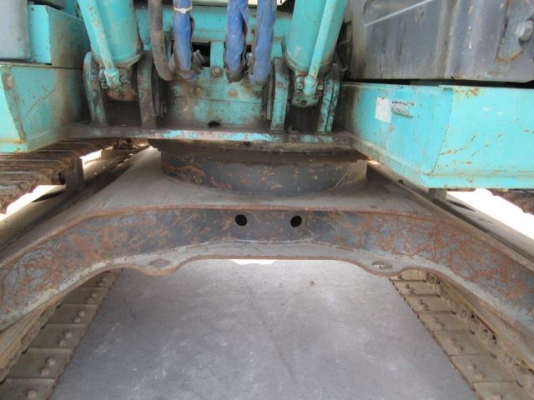 แมคโคร KOBELCO รุ่น SK135SR-1ES /EXCAVATOR MODEL:SK135SR-1ES เลขถัง YY04-09537 /S/no: YY04-09537 รถปี 2007 /YEAR:2007 ชั่วโมงใช้งาน/HOUR:TBA