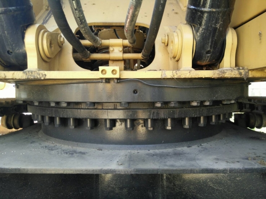 แบคโฮ CAT 330E แบคโฮ CAT 330E