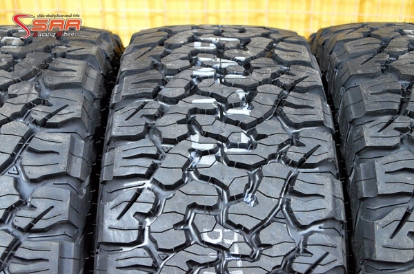 BF KO2 285/55R20 เส้นละ 12,500 บาท BF KO2 285/55R20 เส้นละ 12,500 บาท