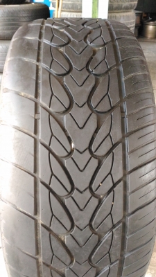 ขายล้อพร้อมยางขอบ 20 จำนวน 1 วง ขายล้อพร้อมยางขอบ 20 จำนวน 1 วง