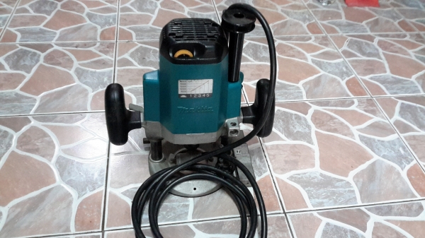 ขายเร้าเตอร์ makita