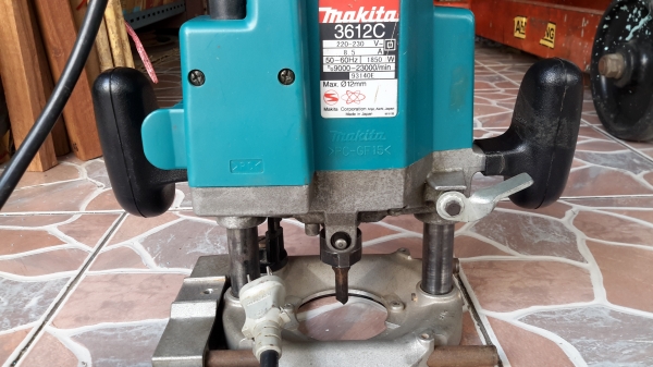 ขายเร้าเตอร์ makita