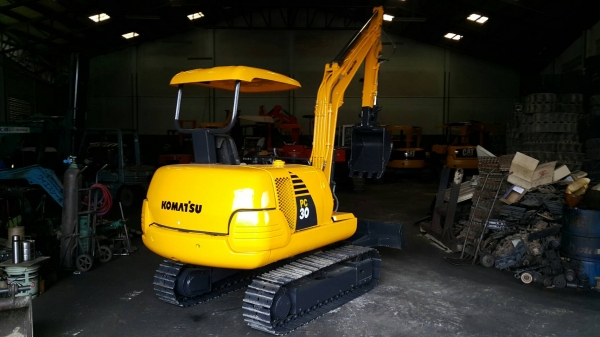 ขาย รถขุด KOMATSU รุ่น PC30-7- มือสองญี่ปุ่น แทรกเหล็ก สลัก บูท เอวแน่น 100\% มีไลน์ สามารถใส่หัวกระแทกได้ มือถือ/LINE ID : 0818753444 ขาย รถขุด KOMATSU รุ่น PC30-7- มือสองญี่ปุ่น แทรกเหล็ก สลัก บูท เอวแน่น 100\% มีไลน์ สามารถใส่หัวกระแทกได้ มือถือ/LINE ID : 0818753444