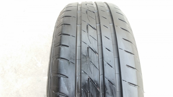 ขายยาง195/60/15 ปี 14 BRIDGESTONE EP200 4 เส้น