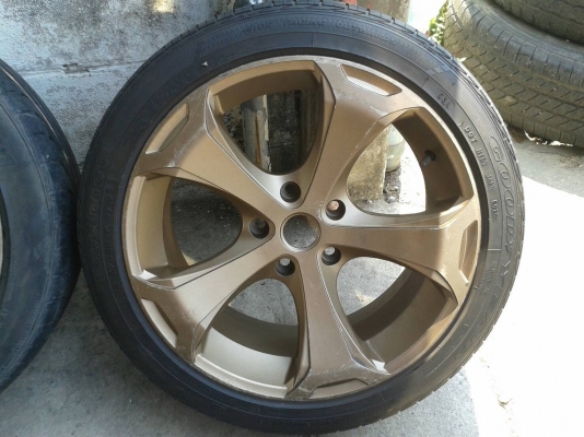 ขอบ17นิ้ว5รู114 พร้อมยาง ชุดนี้ ราคา 7200 บาท