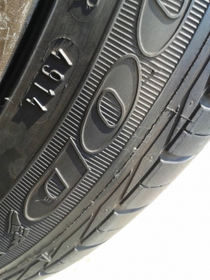 ขอบ17นิ้ว5รู114 พร้อมยาง ชุดนี้ ราคา 7200 บาท