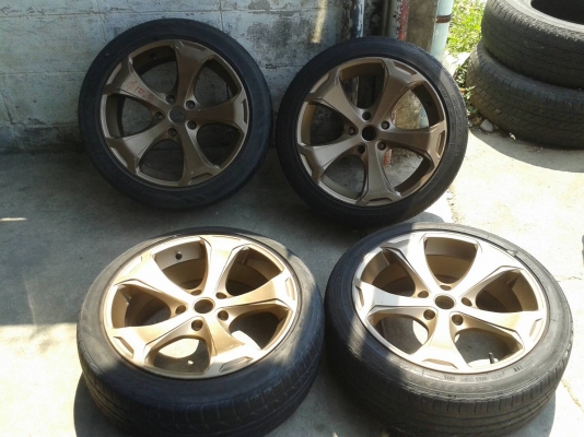 ขอบ17นิ้ว5รู114 พร้อมยาง ชุดนี้ ราคา 7200 บาท