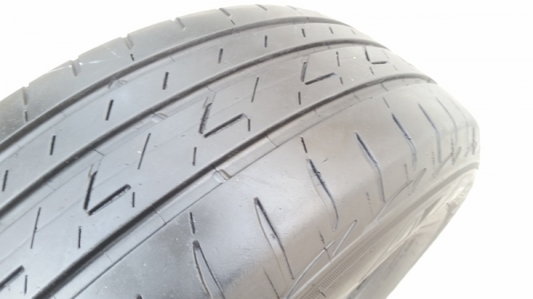 ขายยาง195/65/15 ปี 15 BRIDGESTONE EP200 2 เส้น